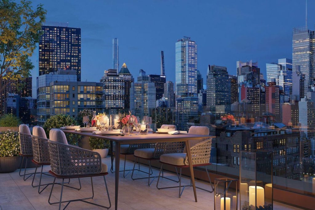 La vie de luxe pour personnes âgées devient cosmopolite d'un océan à l'autre