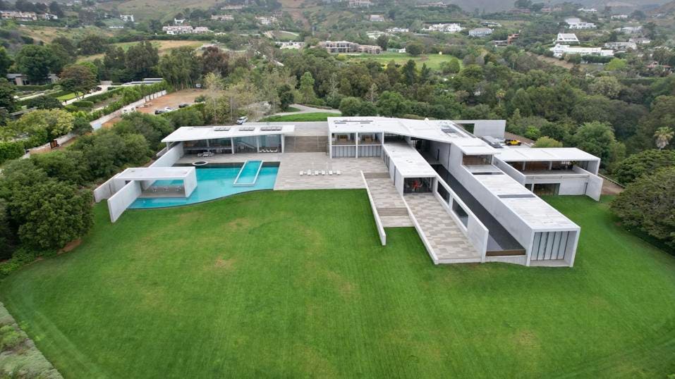 Beyoncé et Jay-Z achètent un manoir à Los Angeles pour 200 millions de dollars, la maison la plus chère de l'histoire de la Californie