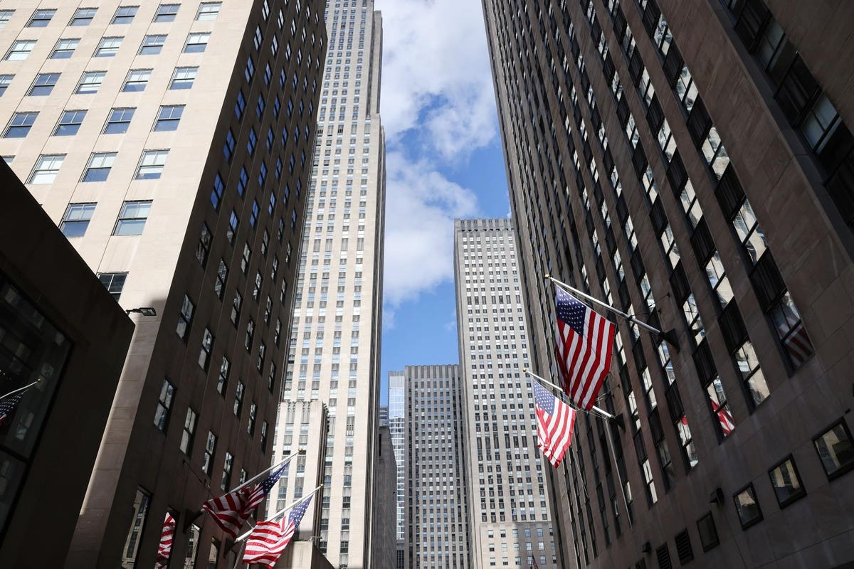 4 facteurs influant sur les tendances de retour au bureau