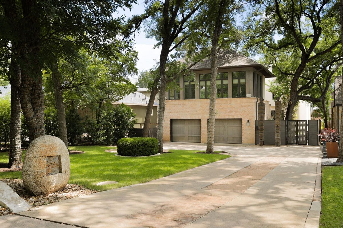 Serenity enveloppe un contemporain de 5 millions de dollars dans le Tarrytown d'Austin