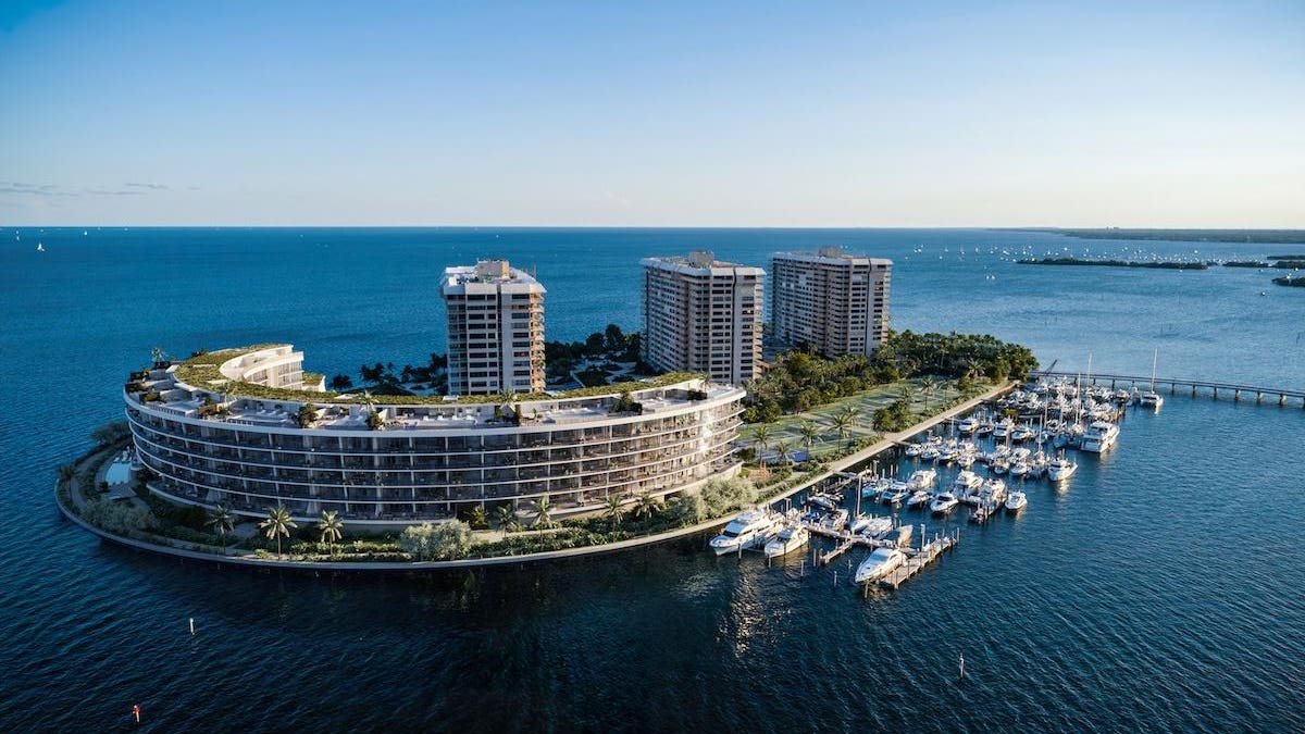 Le nouvel équipement incontournable de la Floride : les glissades de yacht