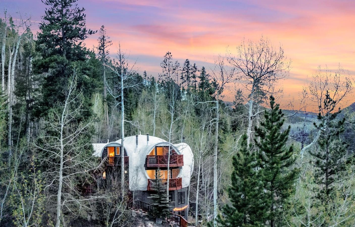 Le condo en forme de dôme se démarque parmi les maisons de ski de Vail