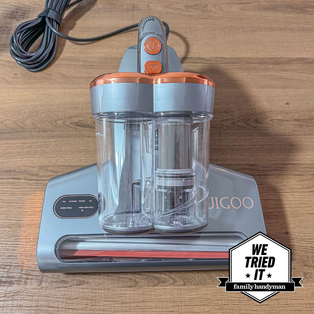 We Tried This New Mattress Vacuum Cleaner, Because Your Bed Deserves a Little TLC