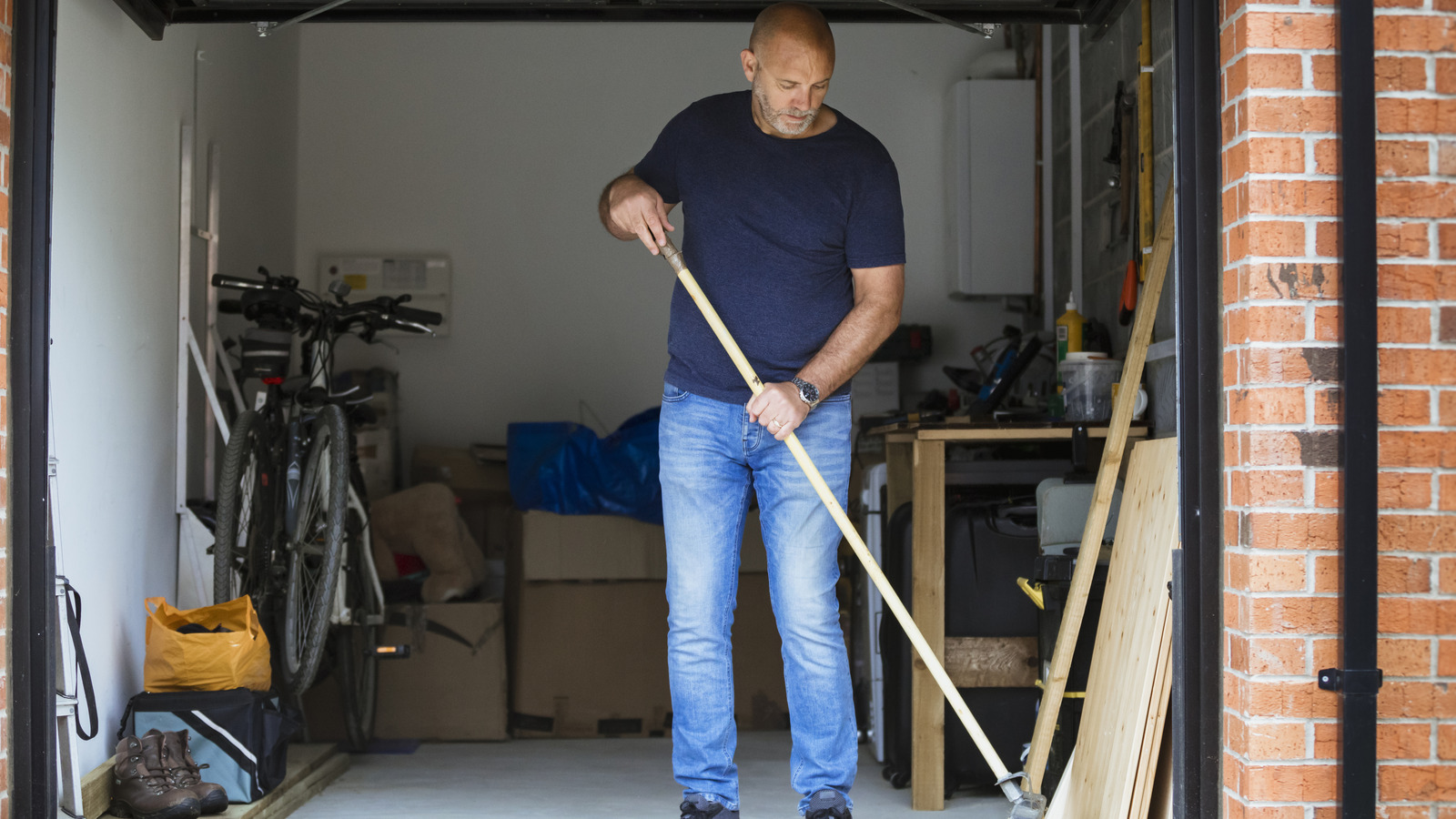 Le choix de sol de garage qui peut nuire à la valeur de revente de votre maison