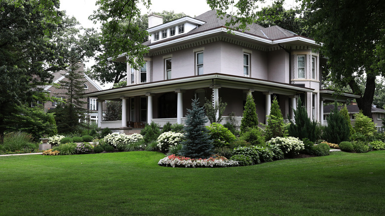 Une vue latérale de la Copeland House à Oak Park, Illinois.