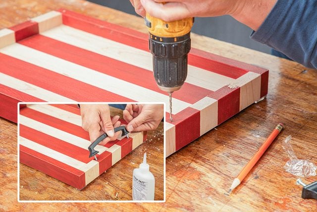 Comment construire un plateau de service de Noël festif cette saison des fêtes Fhmd25 Plateau de service de Noël Dr 10 03 43b