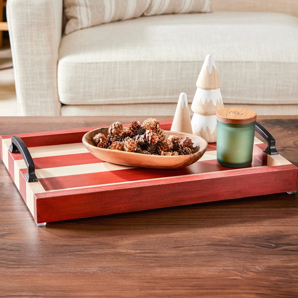 Impressionnez vos invités en construisant ce plateau de Noël personnalisé