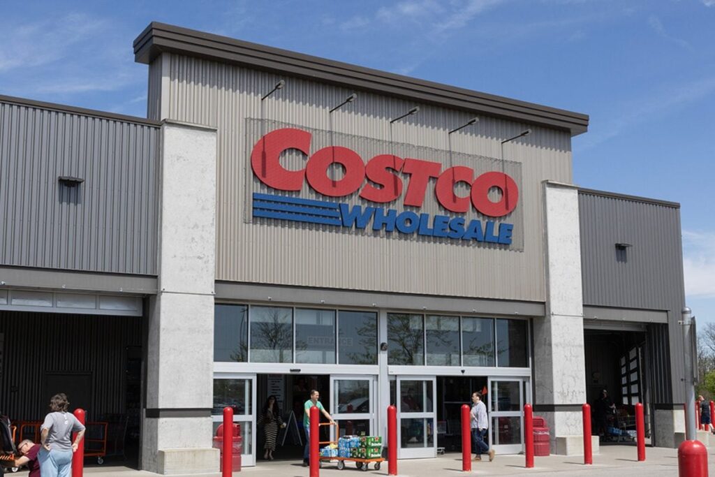 La nouvelle politique de Costco donne le sentiment à certains acheteurs d'être exclus