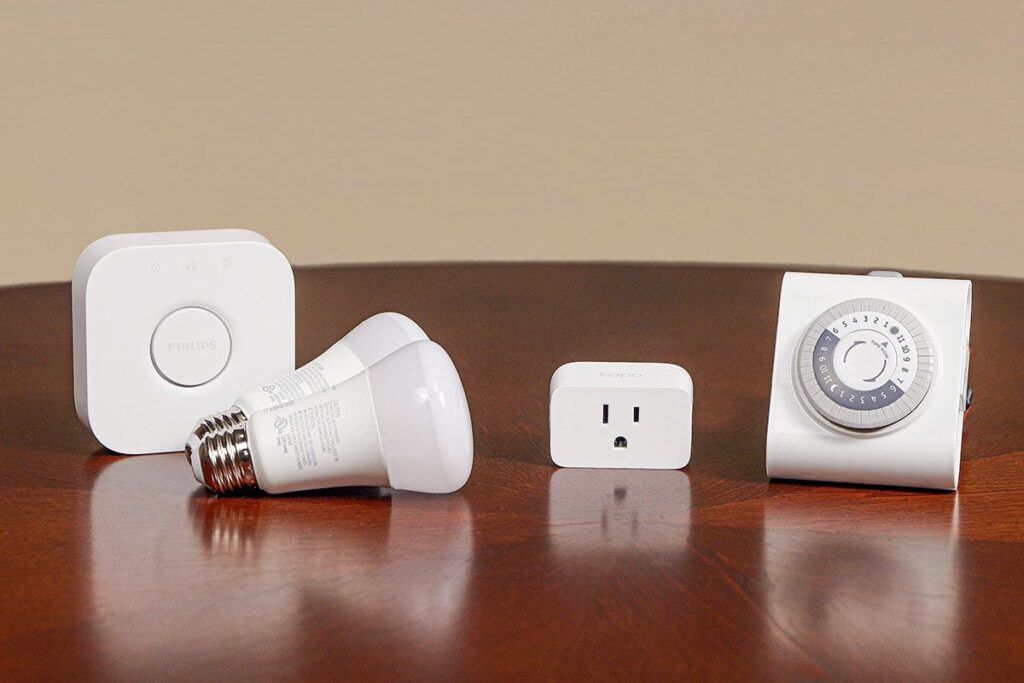 How to Deter Burglars Using the Oldest Trick in the Book