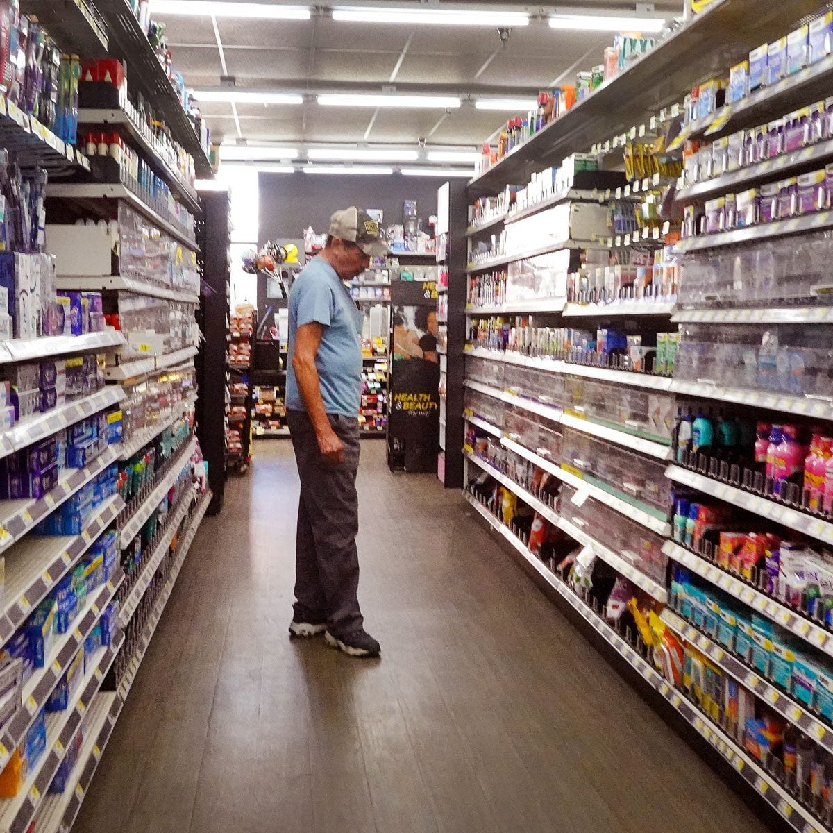 2026’s Biggest Retail Closings — And the Surprising Brands Still Growing