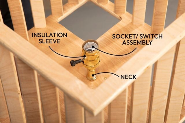 Comment construire une chaise de meuble en contreplaqué à partir d'une seule feuille Projet Tfh26 Plywood Lamp Dr 02 24 76. Calloutsjpg