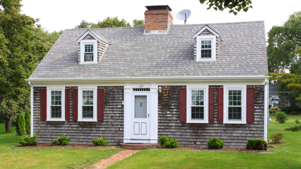 Dans les années 1940, le renouveau de Cape Cod était à la mode. Voici ce qui s'est passé